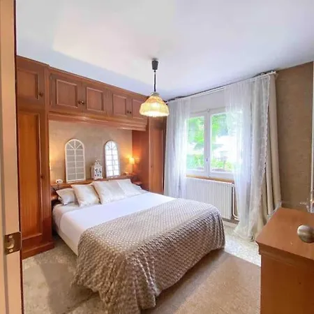 Holiday home Tipica Casa Andorrana En L By Bonesvacances *